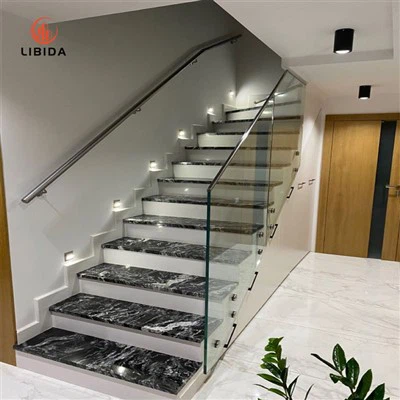 Villa zábradlia balkónový plot sklenený zábradlie do letoviska Hliníkové sklo sklo sklo sklo plot paluba balustráda